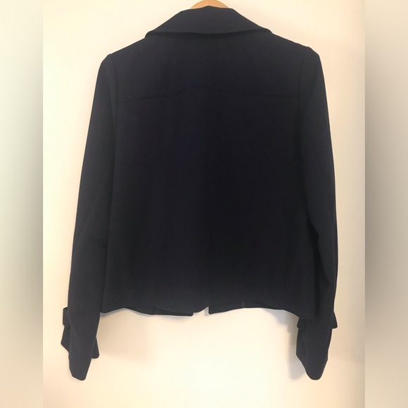 40% off! Gorgeous navy blue Banana Republic blazer! New with tags! - Picture 3 of 8
